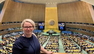 Mari Puniste standing in the UN GA room